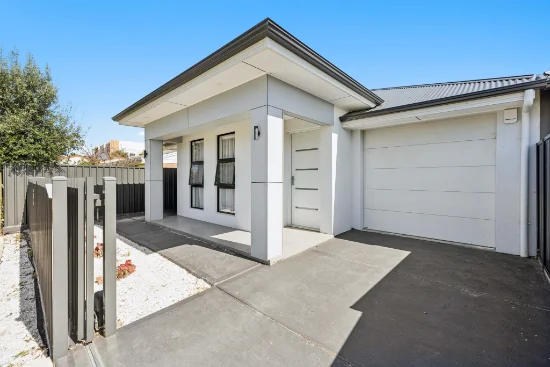 16A Washington Crescent, Findon, SA 5023