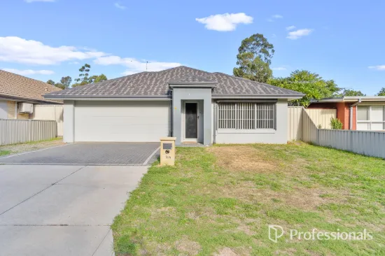 16A Werndley Street, Armadale, WA 6112