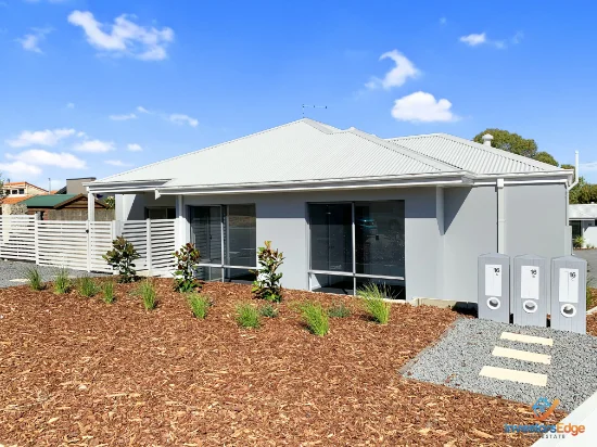 16A Windsor Place, Kallaroo, WA 6025