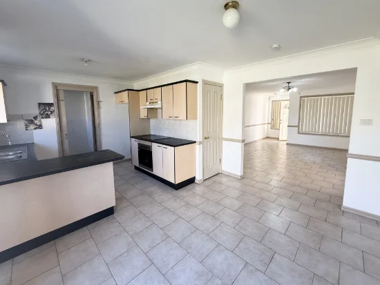 16A Woolgoolga Avenue, Hoxton Park, NSW 2171