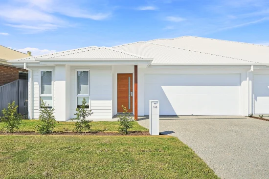 16B Day Circuit, Thrumster, NSW 2444