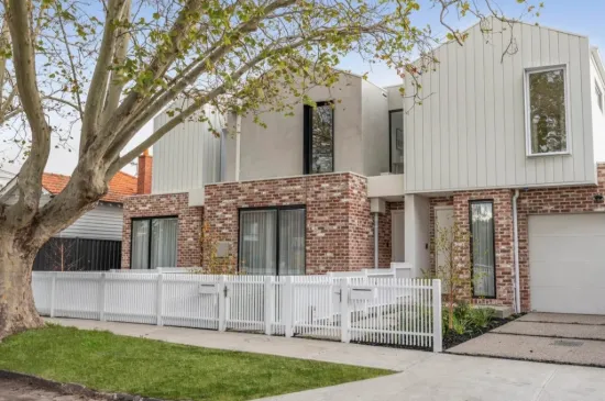 16b Gladstone Street, Coburg, Vic 3058