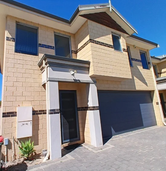 16D Pollard Street, Glendalough, WA 6016