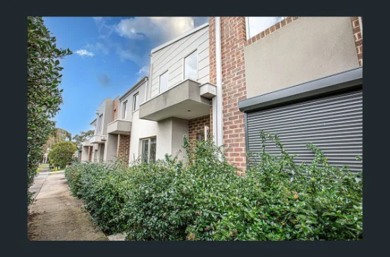 17/1 Hyde Park Avenue, Craigieburn, Vic 3064 - For Rent