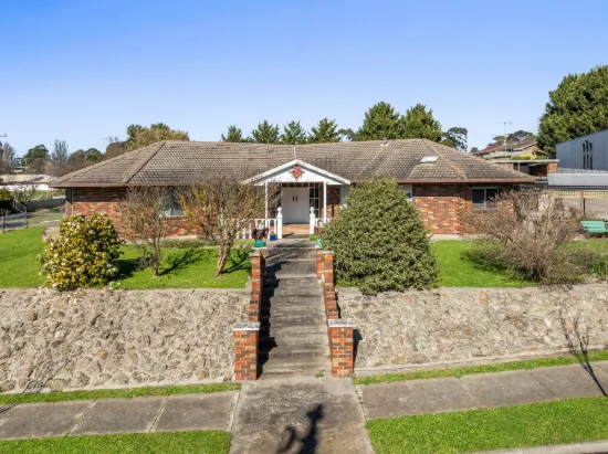 17-19 Piper Street, Kilmore, Vic 3764