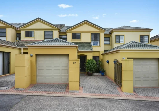 17/37-53 Paradise Springs Avenue, Robina, Qld 4226 - For Sale