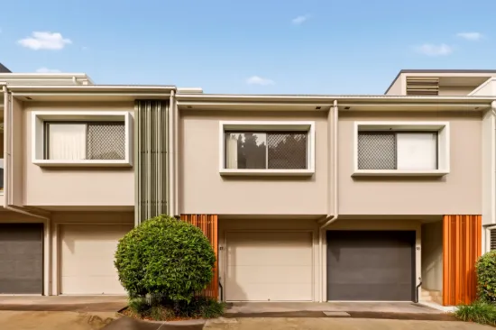 17/4 Lewis Place, Manly West, Qld 4179