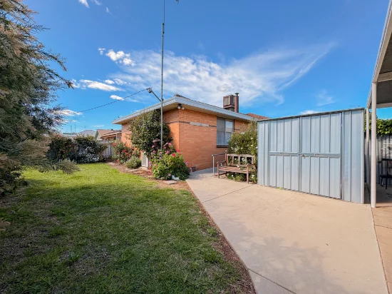 17 Albert Street, Kerang, Vic 3579