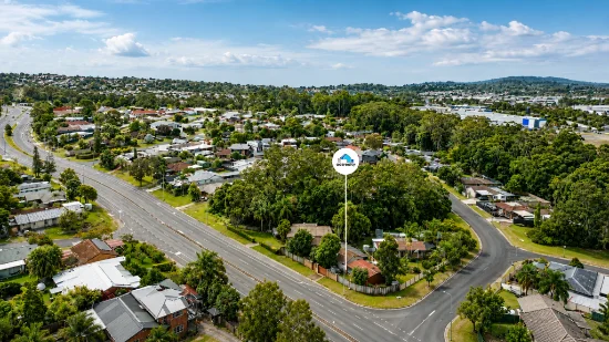 17 Alexander Drive, Highland Park, Qld 4211