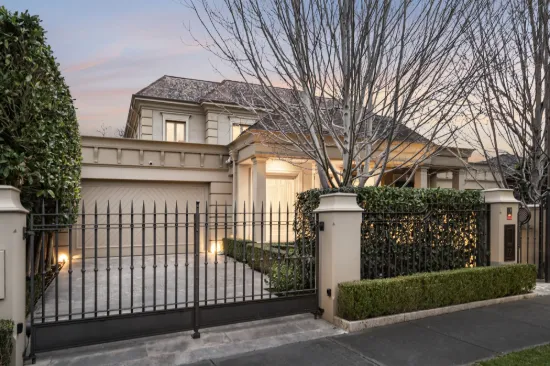 17 Alexandra Avenue, Canterbury, Vic 3126