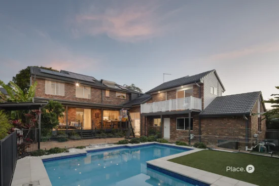 17 Almavale Street, Carindale, Qld 4152