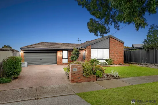 17 Amesbury Avenue, Craigieburn, Vic 3064