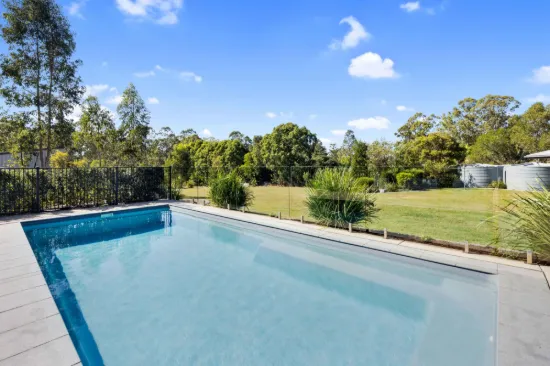 17 Arborthirteen Road, Glenwood, Qld 4570