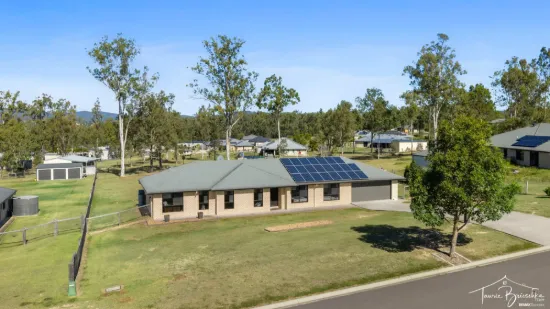 17 Arlington Way, Kensington Grove, Qld 4341