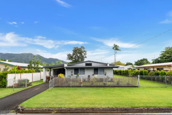 17 Armbrust Street, Manoora, Qld 4870