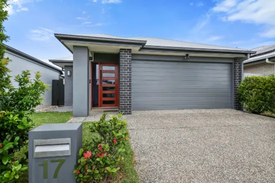 17 Benjamen Crescent, Nirimba, Qld 4551