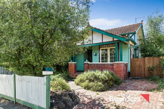 17 Blazey St, Richmond, Vic 3121 - For Rent