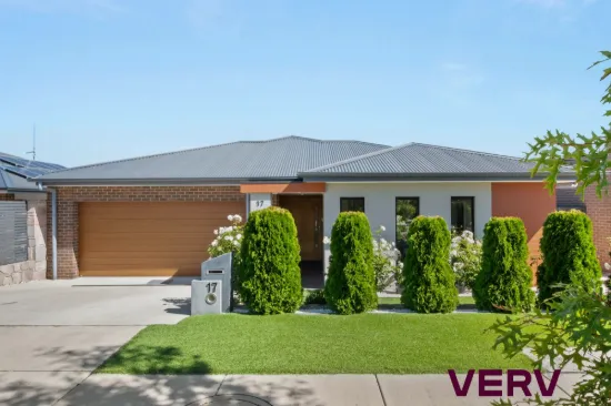 17 Booroolong Street, Throsby, ACT 2914
