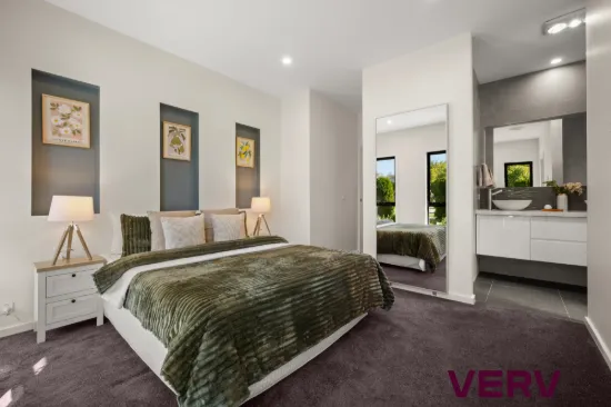 17 Booroolong Street, Throsby, ACT 2914-Image