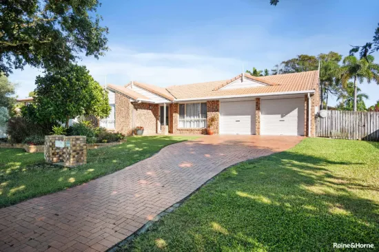 17 Cassia Avenue, Scarness, Qld 4655