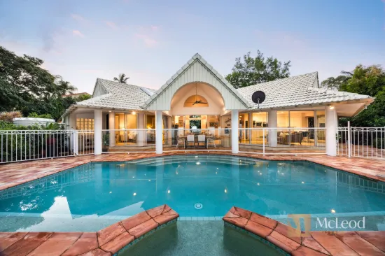17 Chadston Close, Kenmore Hills, Qld 4069
