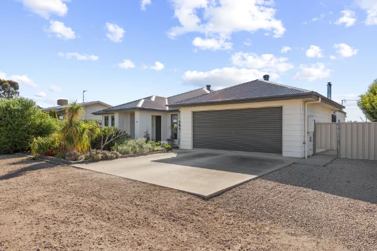 17 Chapman Road, Moonta Bay, SA 5558