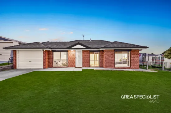 17 Cirrus Close, Hampton Park, Vic 3976