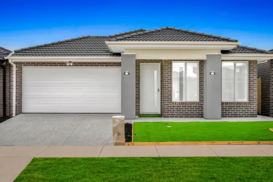 17 Crichton Road, Thornhill Park, Vic 3335