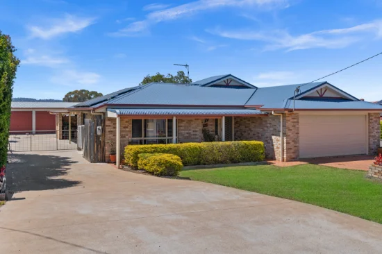 17 Crockers Road, Westbrook, Qld 4350