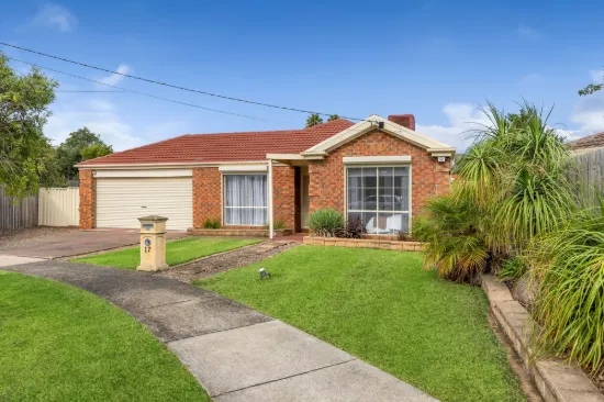 17 David Street, Melton South, Vic 3338