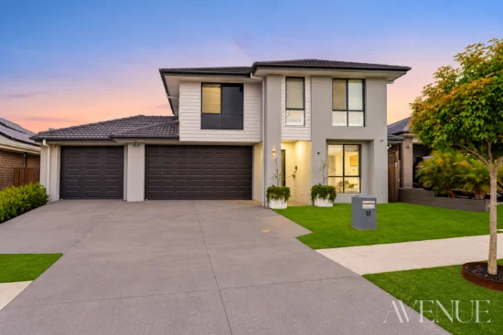 17 Desert Road, Greenbank, Qld 4124