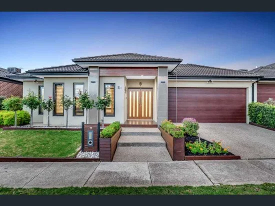 17 Escapade Boulevard, Craigieburn, Vic 3064