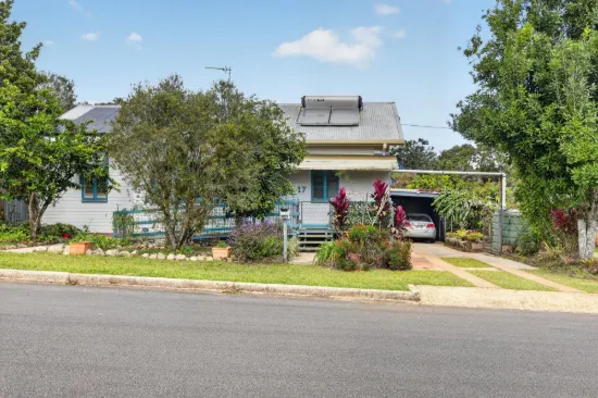 17 Evans Street, Atherton, Qld 4883