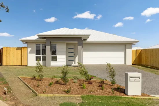 17 Evi Circuit, Pialba, Qld 4655