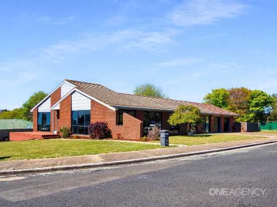 17 Fagan Drive, Downlands, Tas 7320