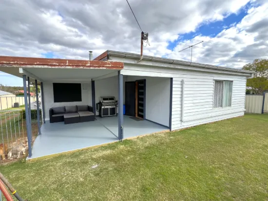 17 Fitzroy Street, Kingaroy, Qld 4610