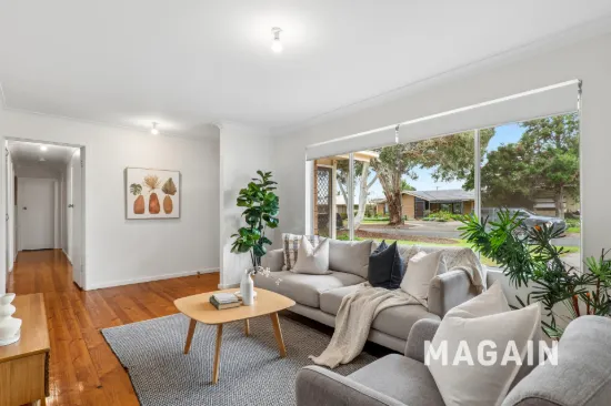 17 Freeman Avenue, Morphett Vale, SA 5162