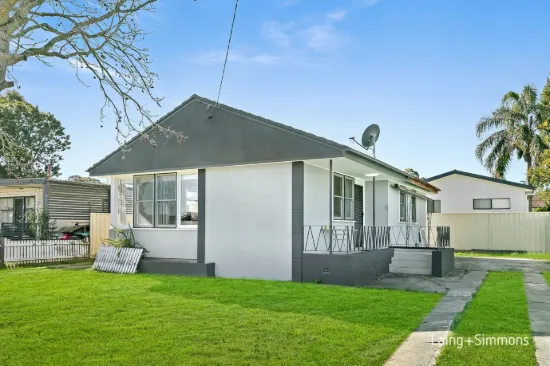 17 Gasmata Crescent, Whalan, NSW 2770