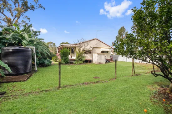 17 George Street, Macleay Island, Qld 4184