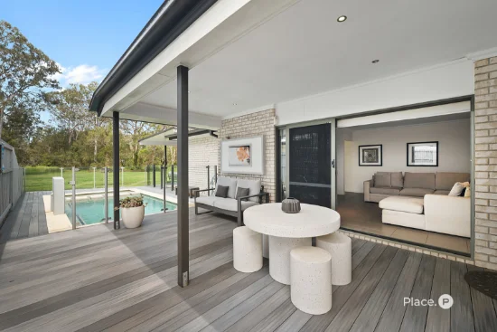 17 Glider Close, Wakerley, Qld 4154