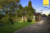 17 Grenville Place, Melton West, Vic 3337