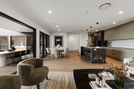 17 Halcyon Street, Mount Kynoch, Qld 4350