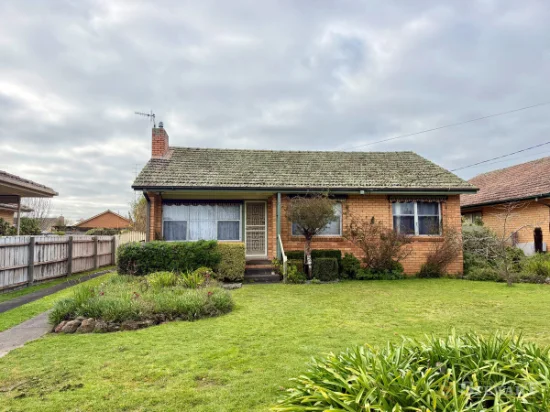 17 Hancock Street, Colac, Vic 3250