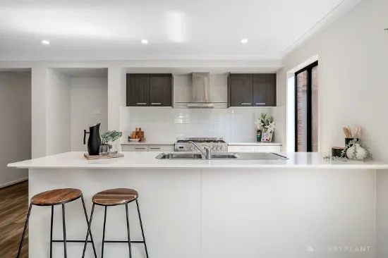 17 Hatfield Street, Strathtulloh, Vic 3338-Image