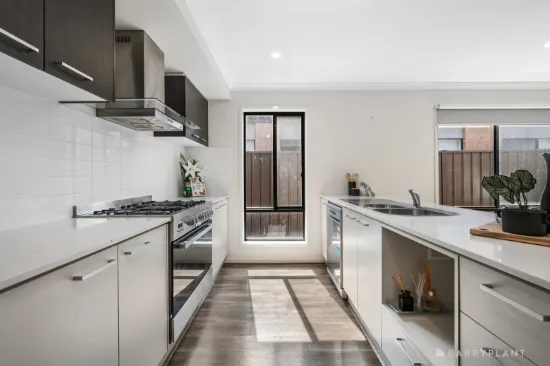 17 Hatfield Street, Strathtulloh, Vic 3338-Image