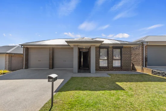 17 Henderson Street, Blakeview, SA 5114