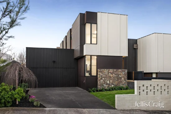 17 Henry Street, Doncaster, Vic 3108