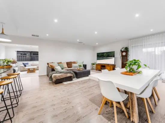 17 Hillwood Street, Clyde VIC 3978-Image