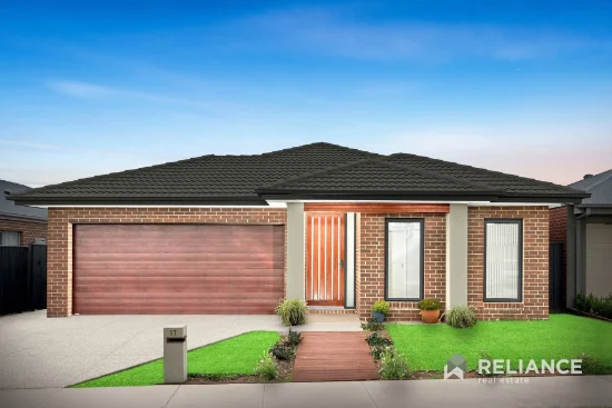 17 Hiskey Crescent, Werribee, Vic 3030 - For Sale