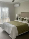 17 Hobson Place, Boronia Heights, Qld 4124-Image
